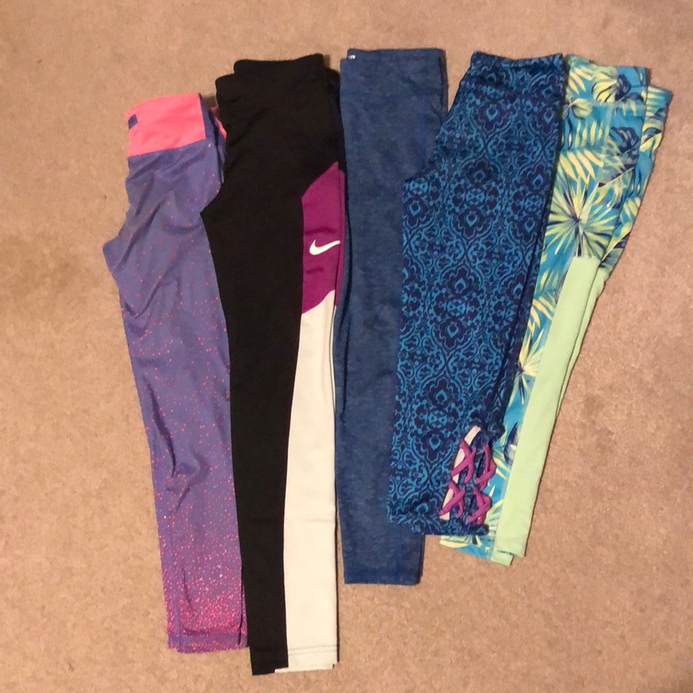 Lot of 5 pairs Girls active pants/Capri
